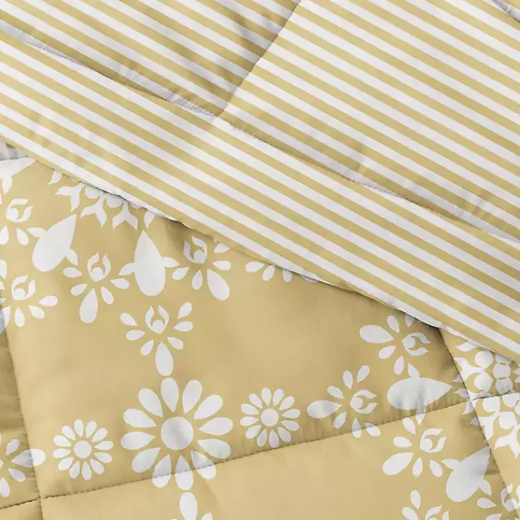 Comforters-Kirklands Home Daisy Medallion Queen 3-pc. Comforter Set Yellow