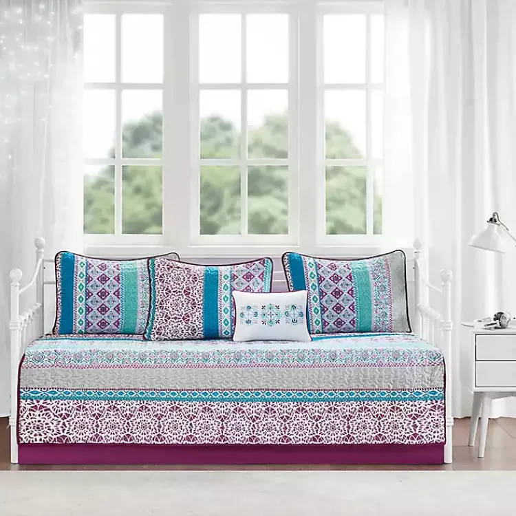 Quilts-Kirklands Home Adley Reversible Daybed 6-pc. Quilt Cover Set